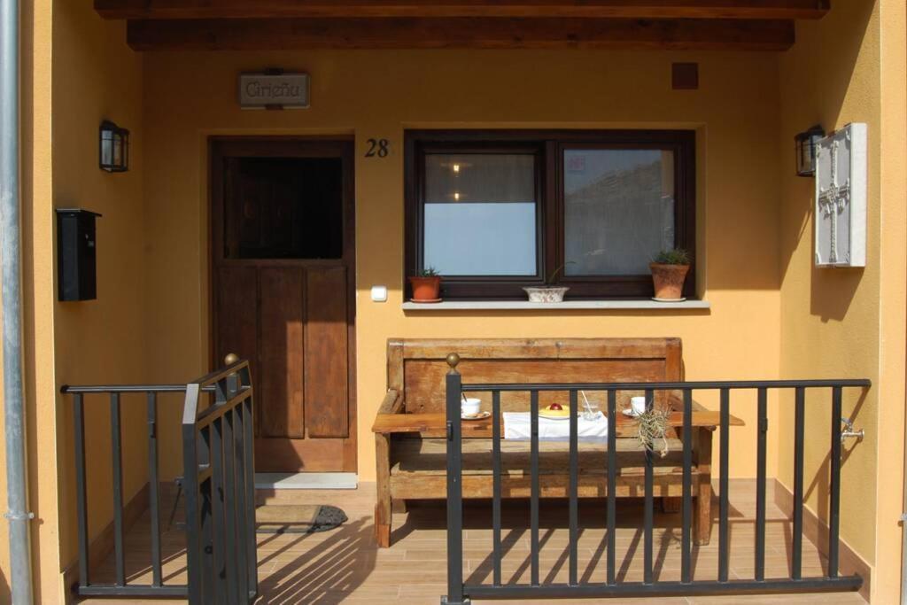 Gestiona2R - La Casina De Cirienu, Ideal Para Desconectar Pen Kültér fotó